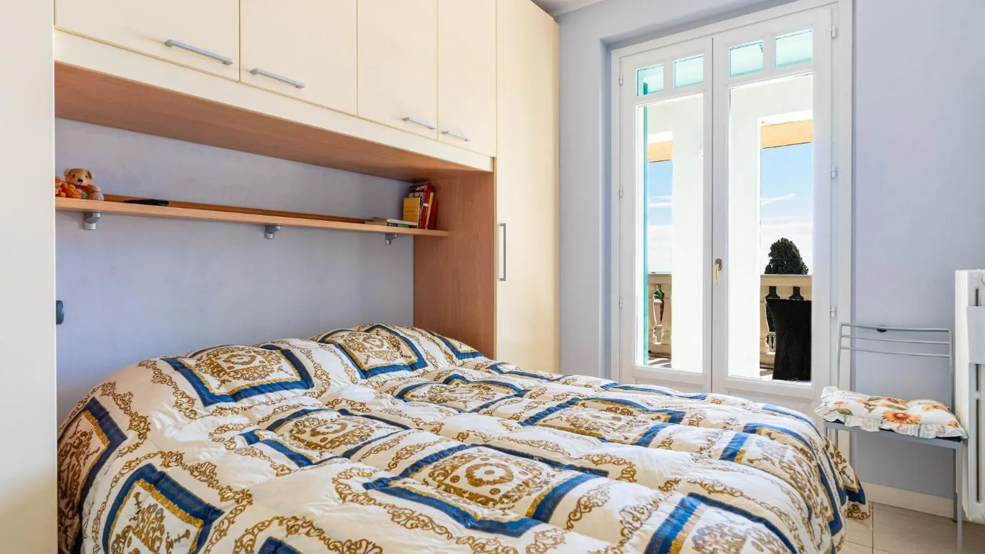 Apartment Casa Al Mare Con Bella Vista By Interhome Imperia