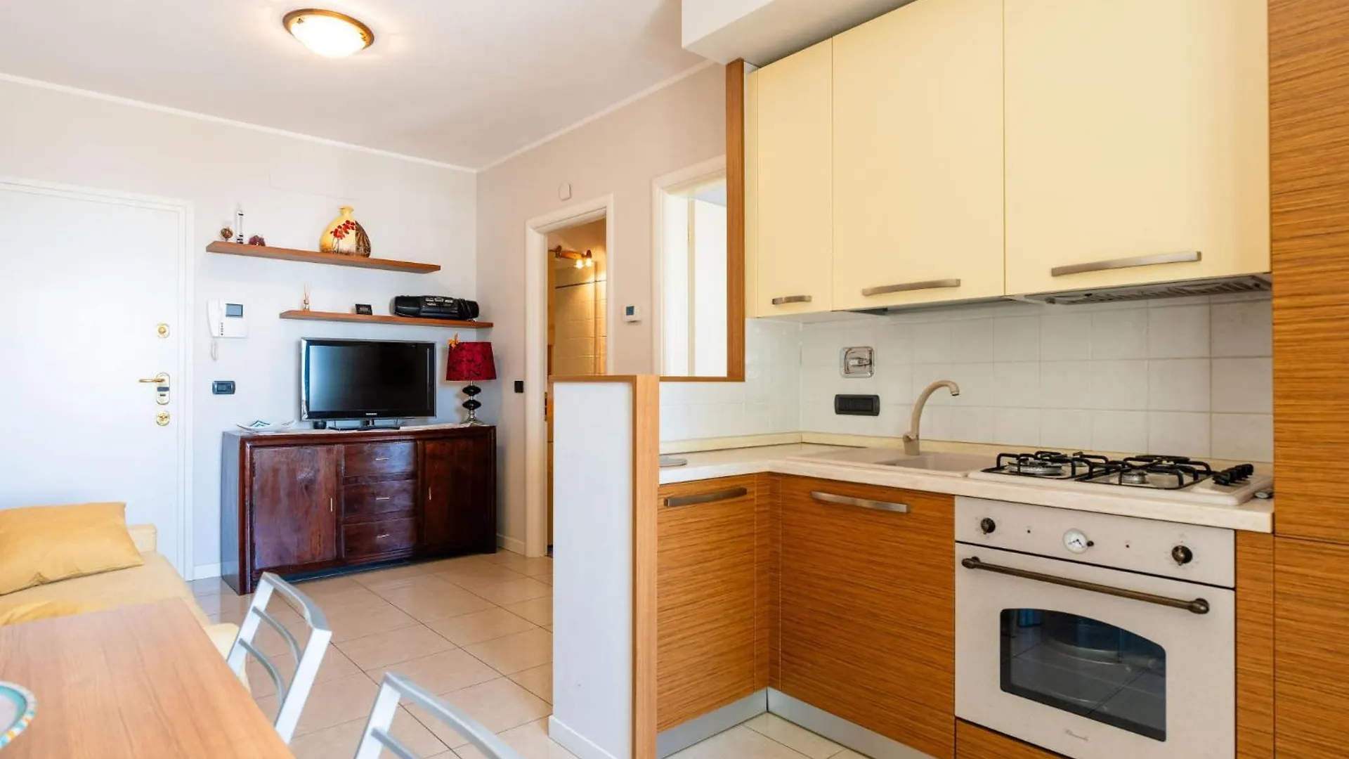 Apartment Casa Al Mare Con Bella Vista By Interhome Imperia Italy